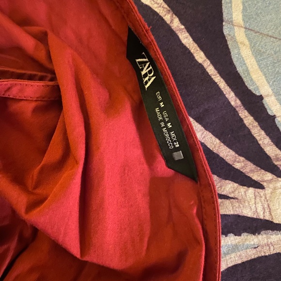 Zara Red V-Neck Ruffled Top - Picture 3 of 3